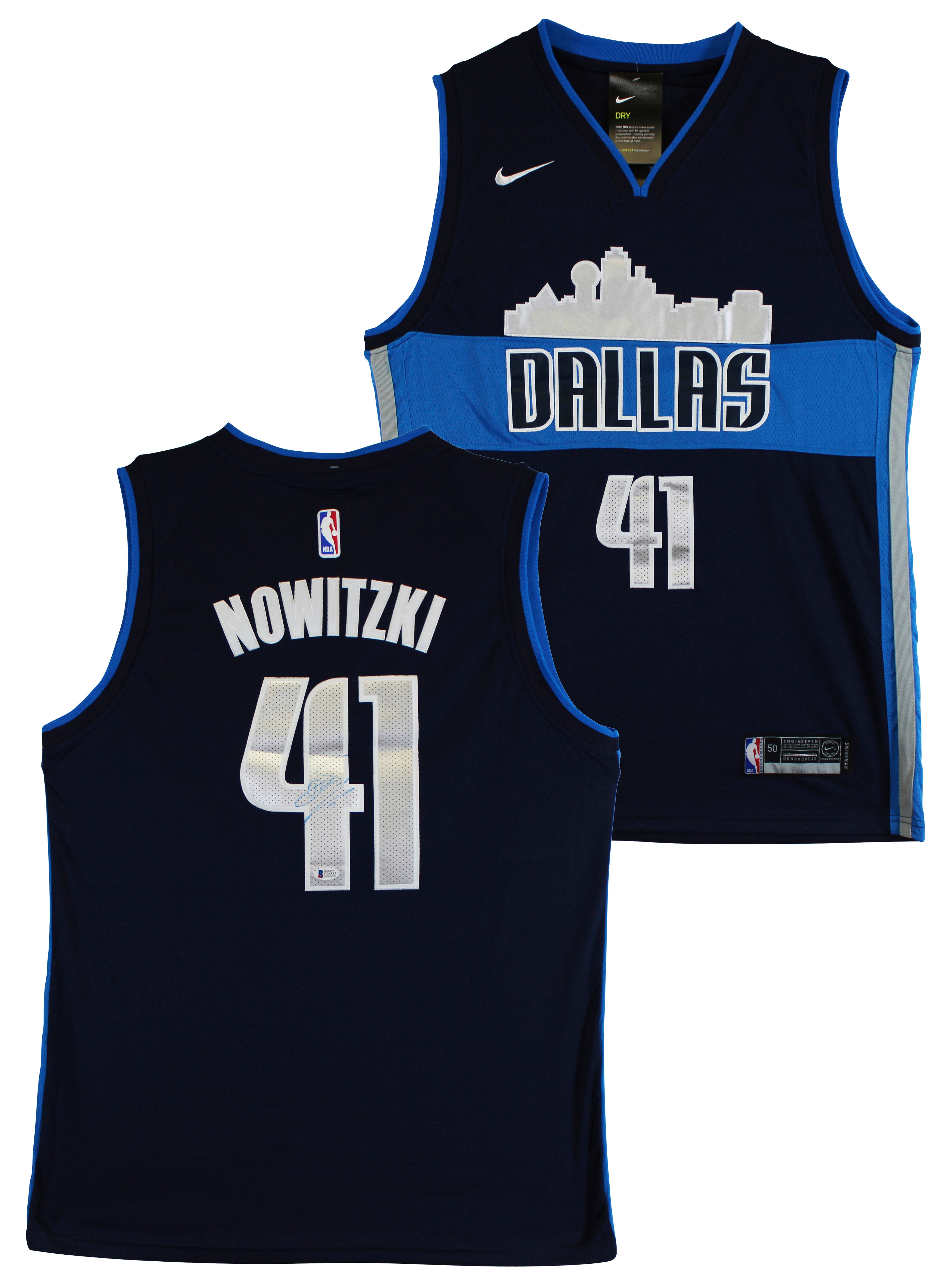 Mavericks Dirk Nowitzki Signed Navy Blue Nike Swingman Jersey BAS #E26587