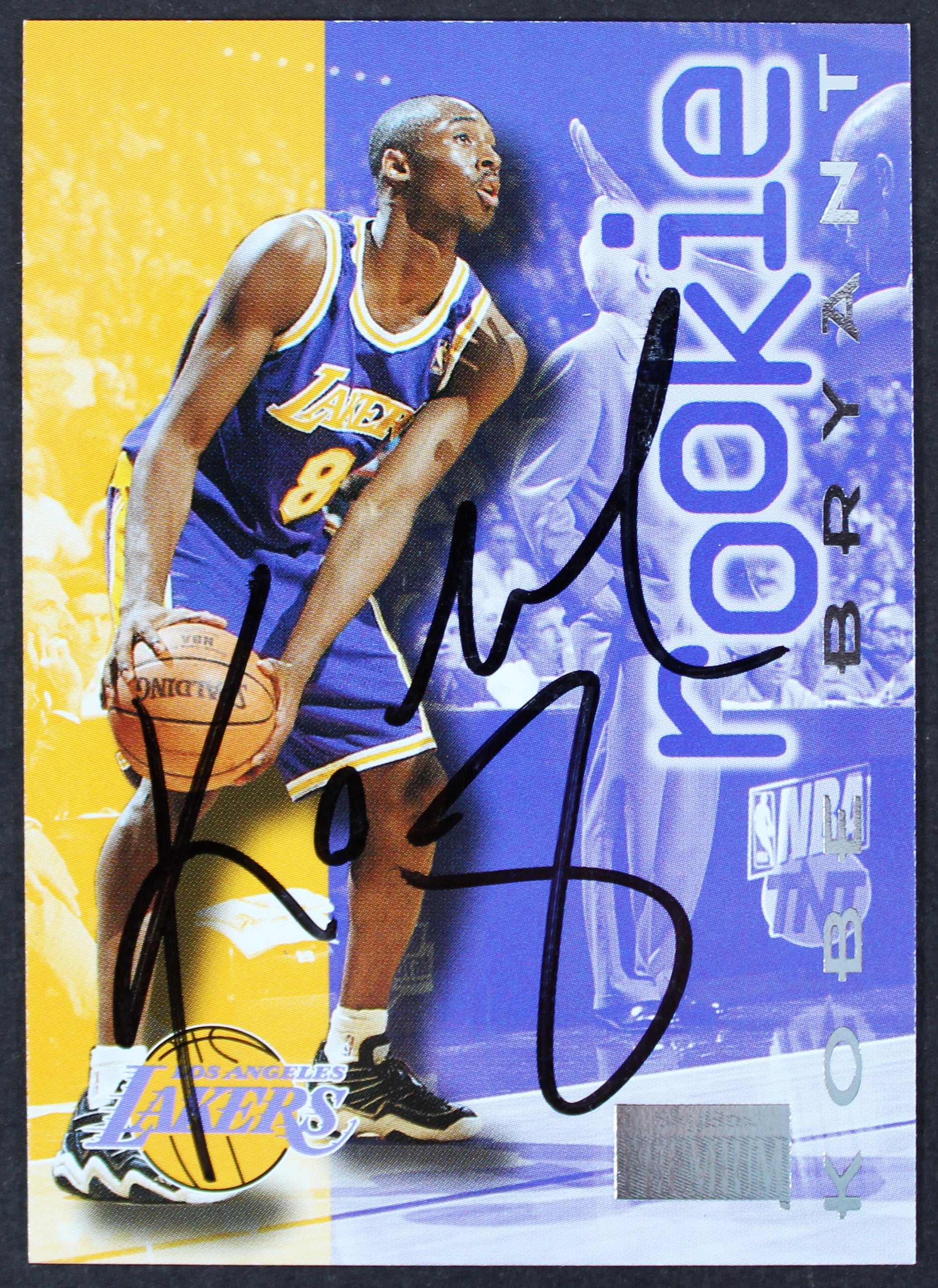 Kobe Bryant store Rookie card skybox #203