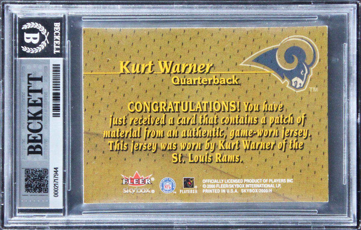 Rams Kurt Warner Signed 2000 Fleer Tradition Patchworks Card Auto 10! BAS Slab