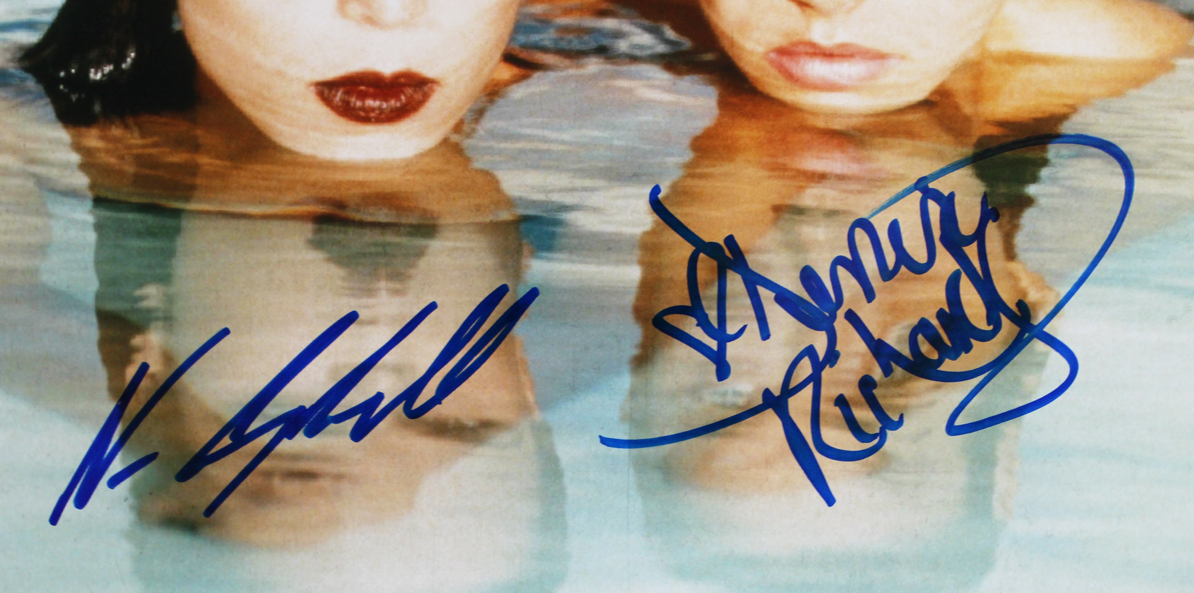 Neve Campbell & Denise Richards Wild Things Signed 11x14 Photo BAS #2W238472