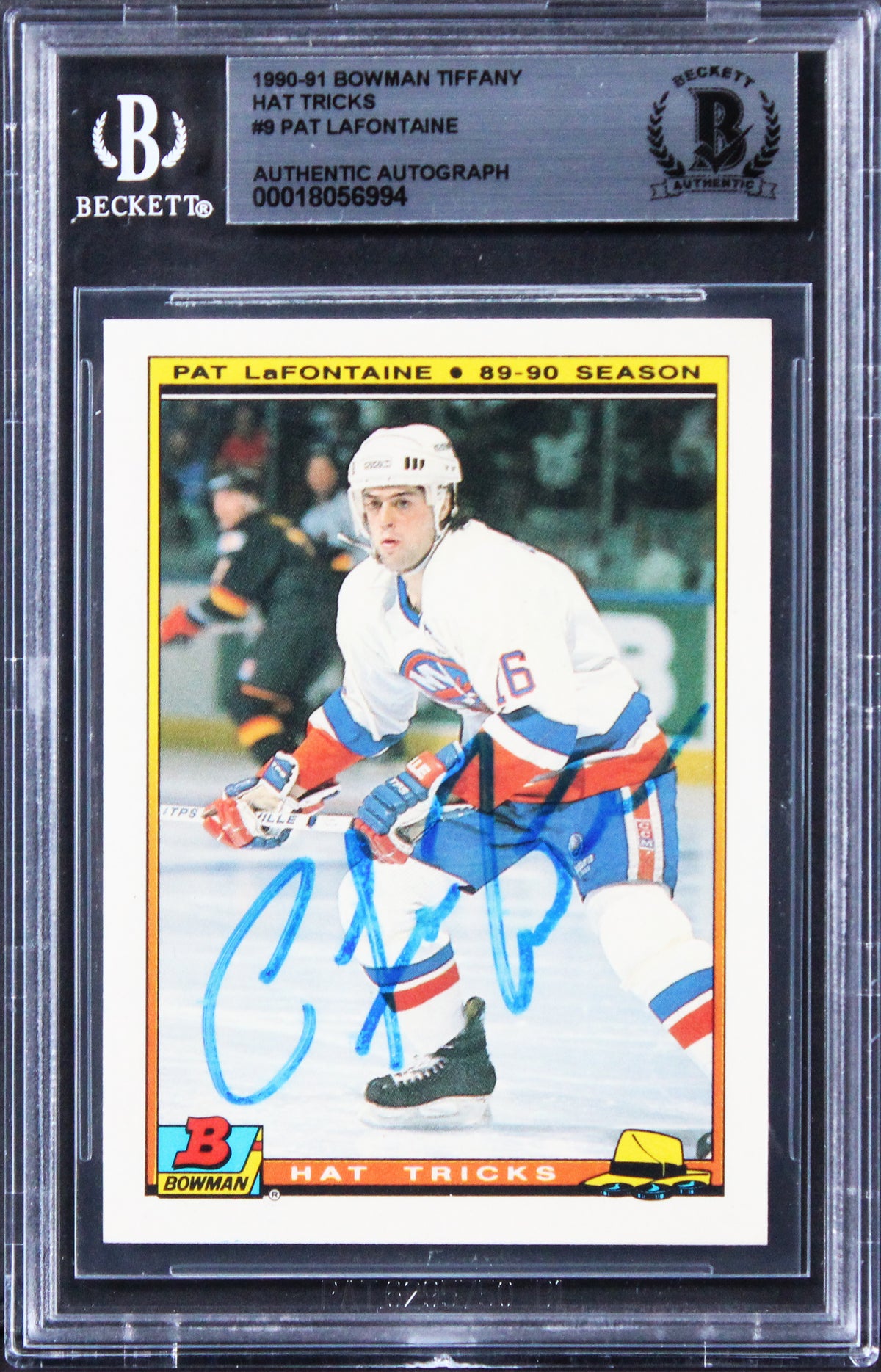 Islanders Pat LaFontaine Signed 1990 Bowman Tiffany Hat Tricks #9 Card BAS Slab