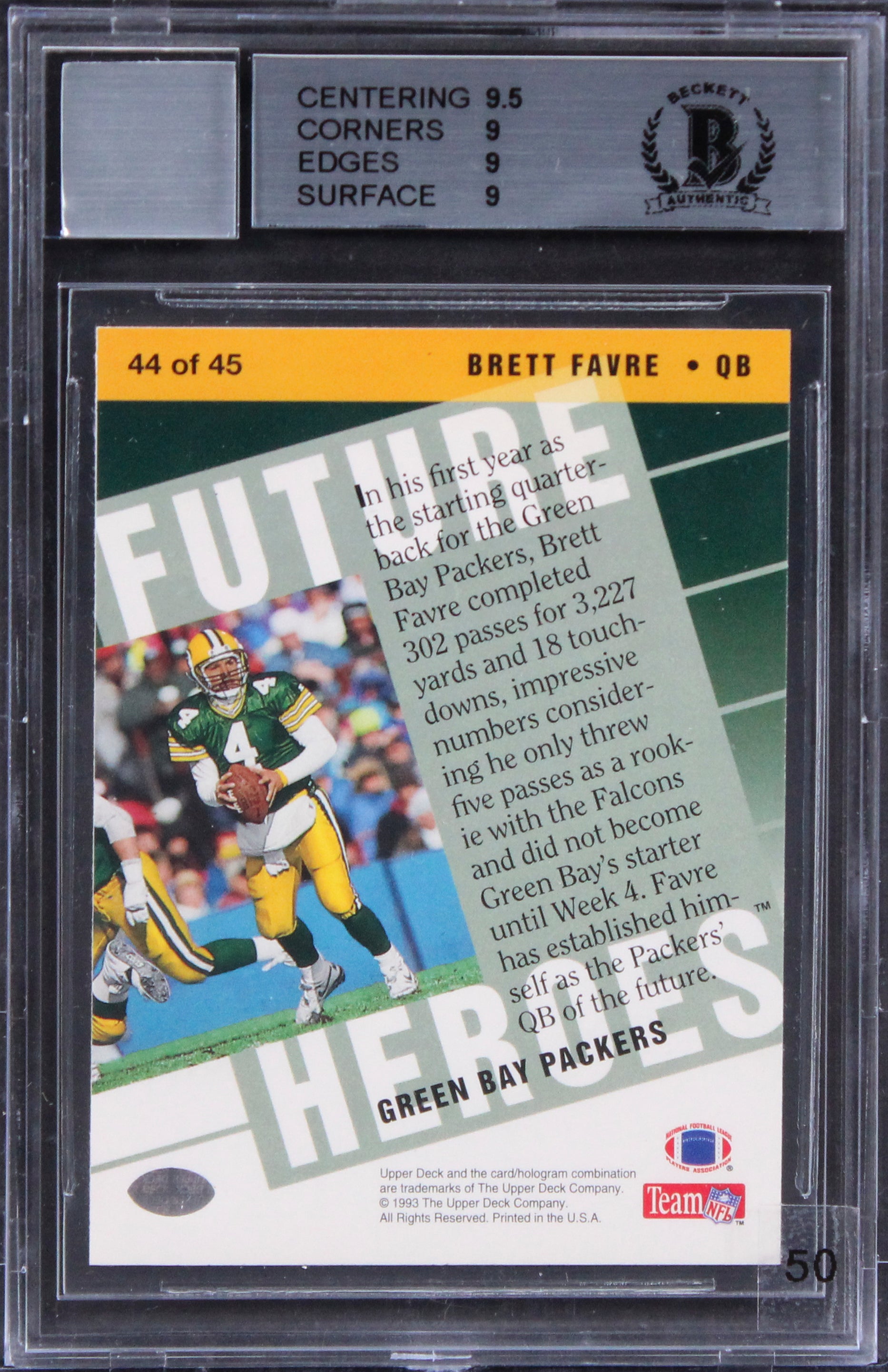 Brett Favre Signed 1993 Upper Deck Future Heroes #44 Card 9 Auto 10 BAS Slabbed