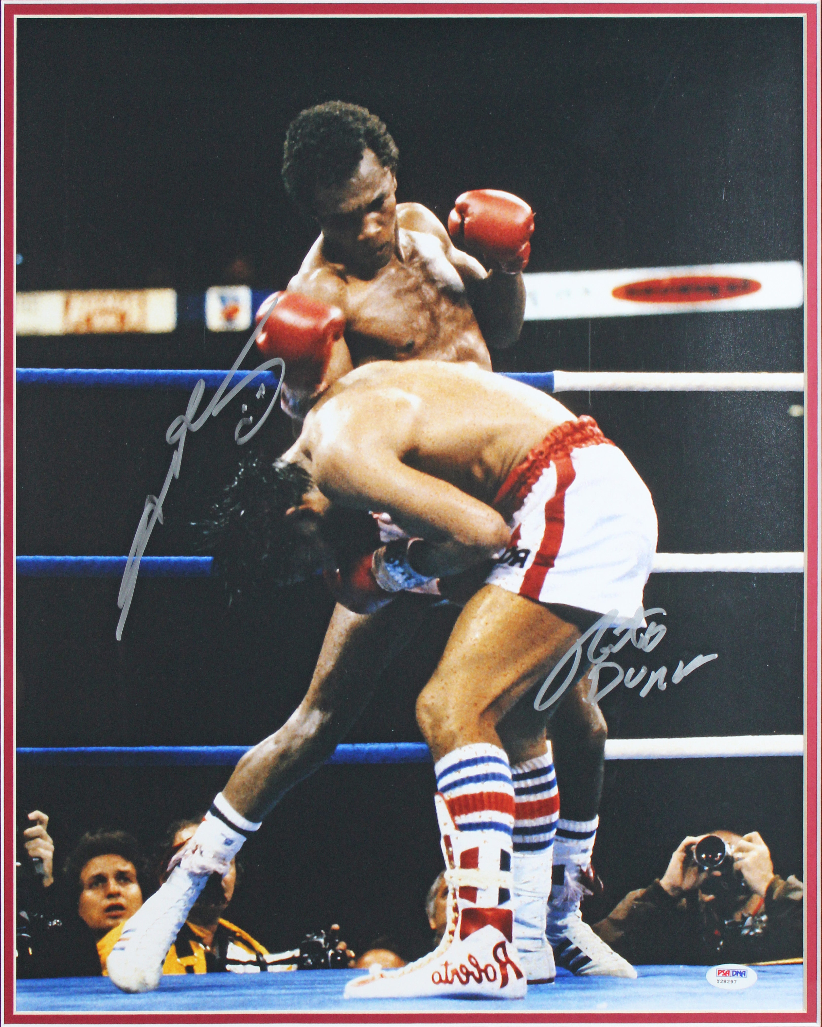 Sugar Ray Leonard & Roberto Duran Signed 16x20 Framed Photo PSA/DNA #Y28297