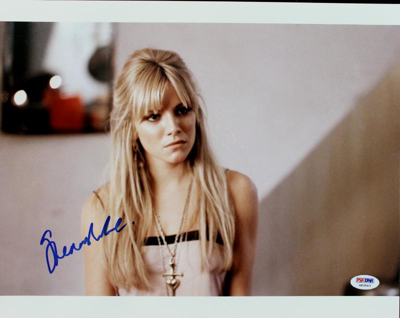 Sienna Miller Signed Authentic 11X14 Photo Autographed PSA/DNA #G83943