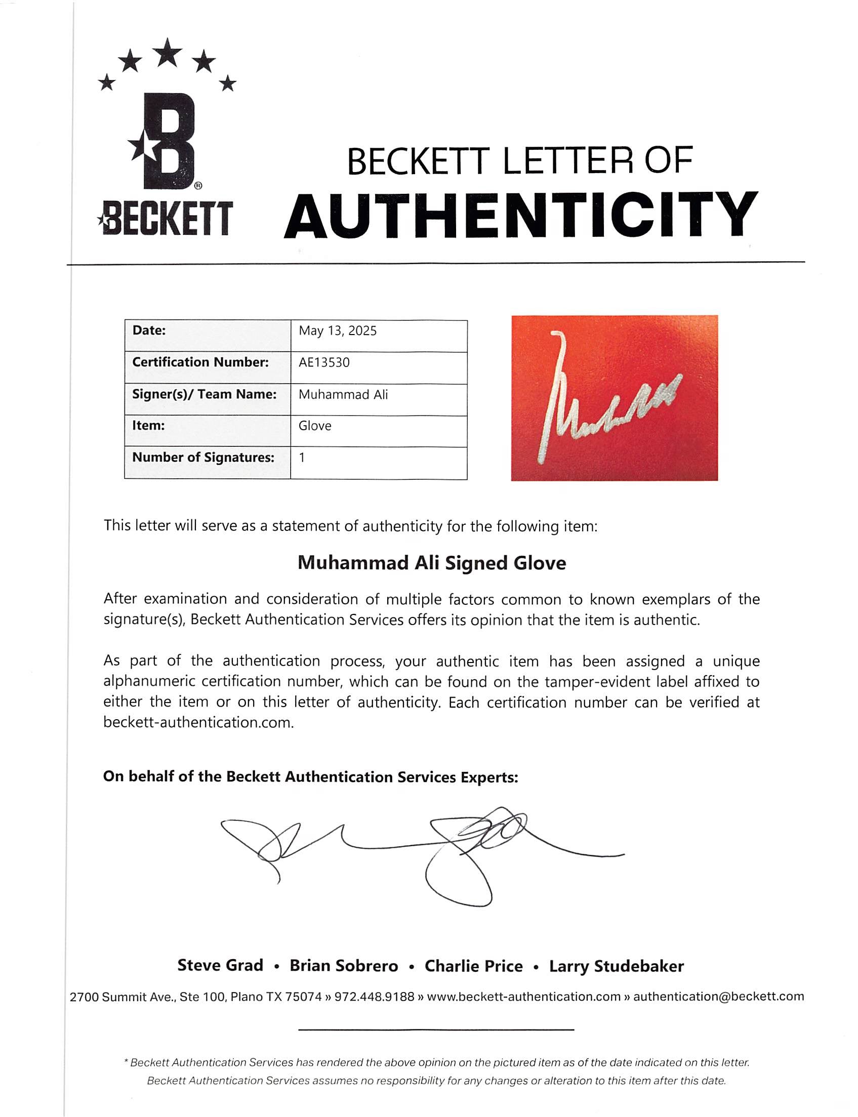 Muhammad Ali Authentic Signed Red Everlast Boxing Glove BAS LOA #AE13530