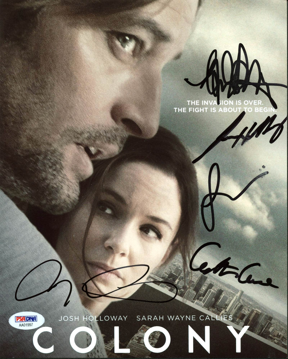 Colony Cast (5) Josh Holloway, Sarah Callies Signed 11X14 Photo PSA/DNA #AA01997
