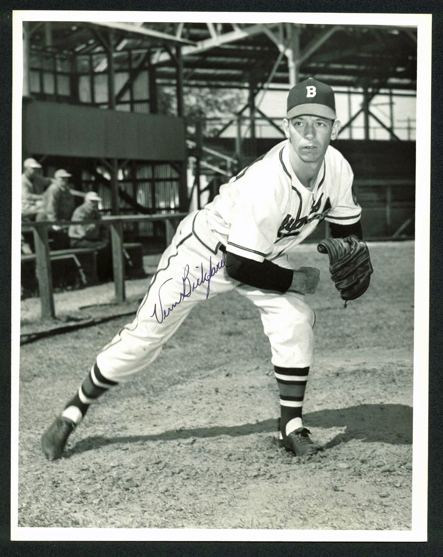 Braves Vern Brickford Authentic Signed 7x9 Black & White Photo PSA/DNA #W72430