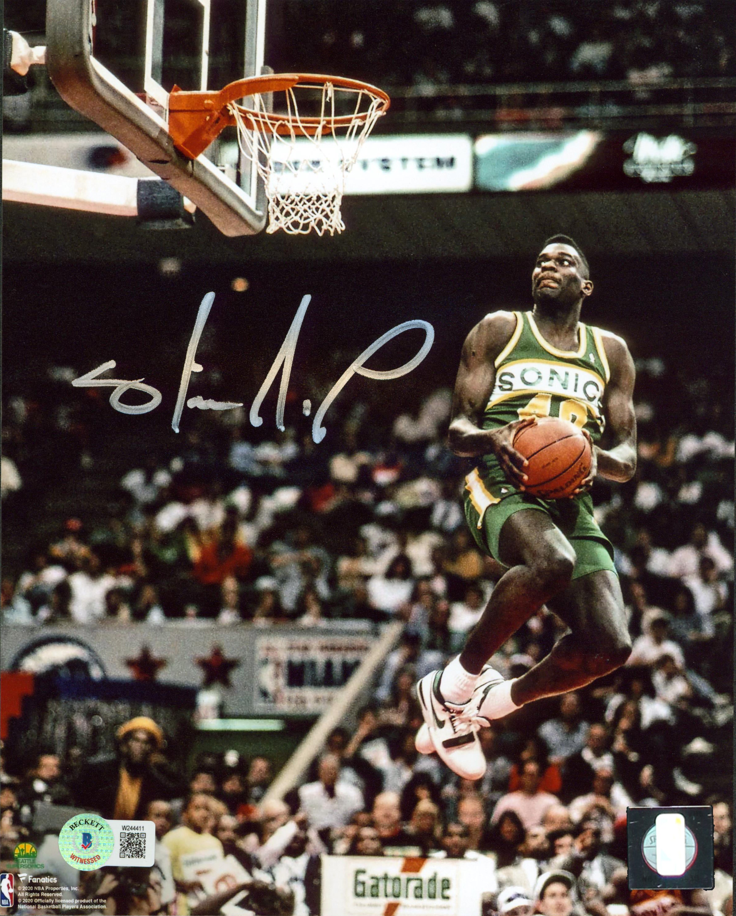 ** HOLIDAY DOORBUSTER ** Sonics Shawn Kemp Authentic Signed 8x10 Vertical Photo BAS Witnessed