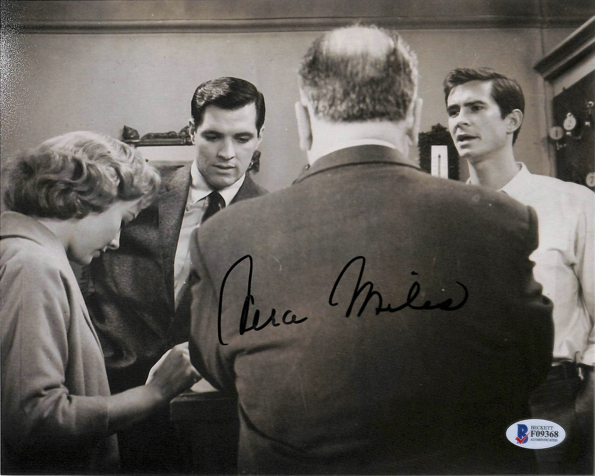 Vera Miles Psycho Authentic Signed 8x10 Photo Autographed BAS #F09368