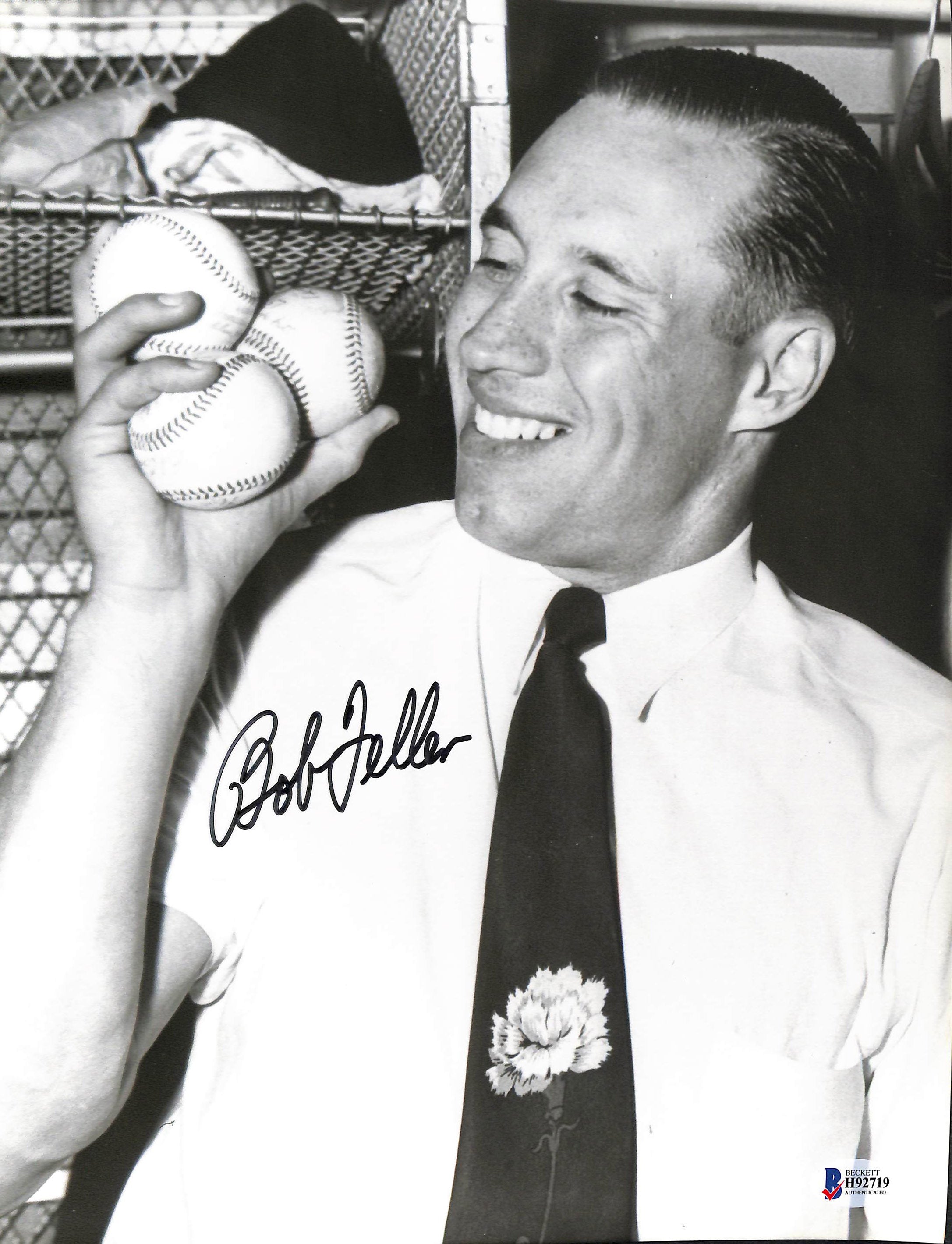 Indians Bob Feller Authentic Signed 11x14 Photo Autographed BAS #H92719