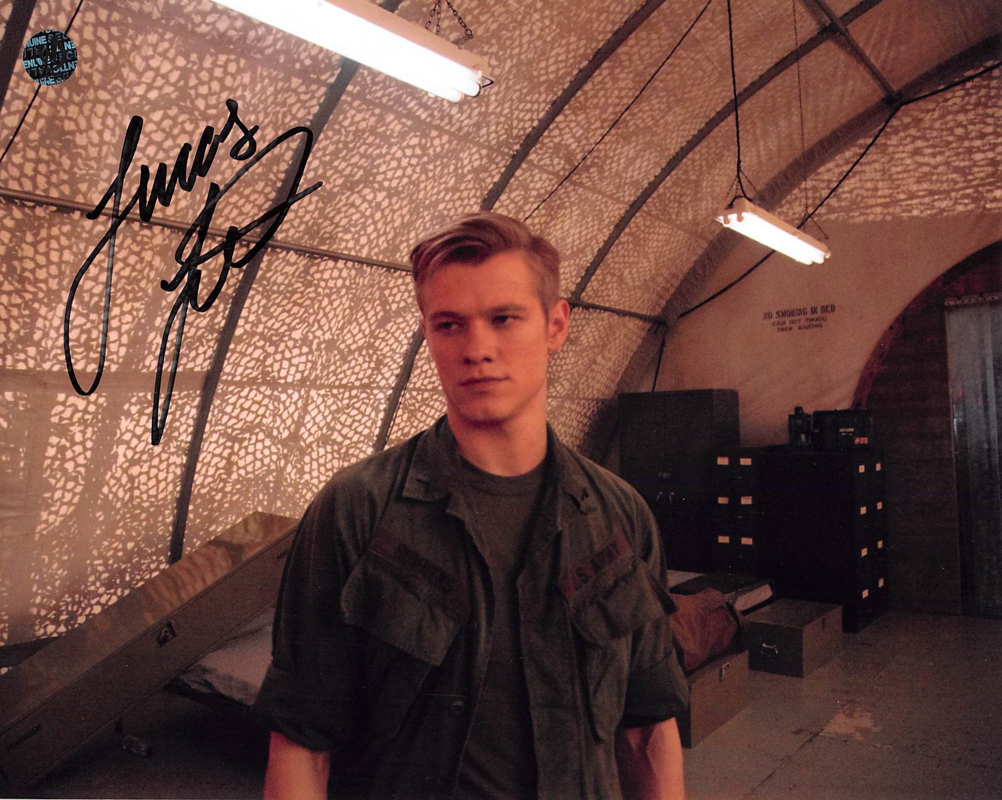 Lucas Till MacGyver Authentic Signed 8x10 Photo Autographed Wizard World