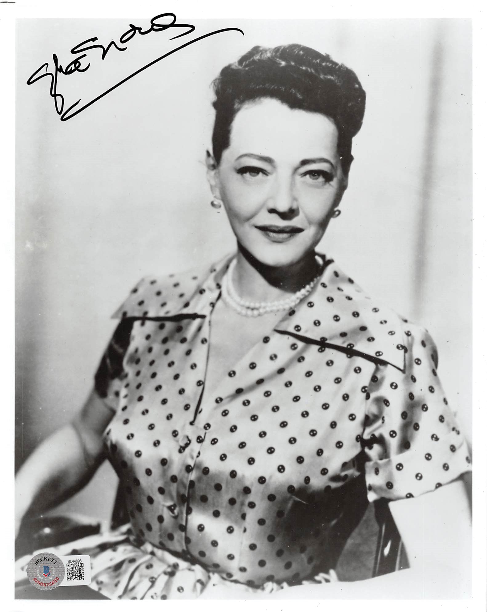 Sylvia Sidney Beetlejuice Authentic Signed 8x10 Photo Autographed BAS #BL44696