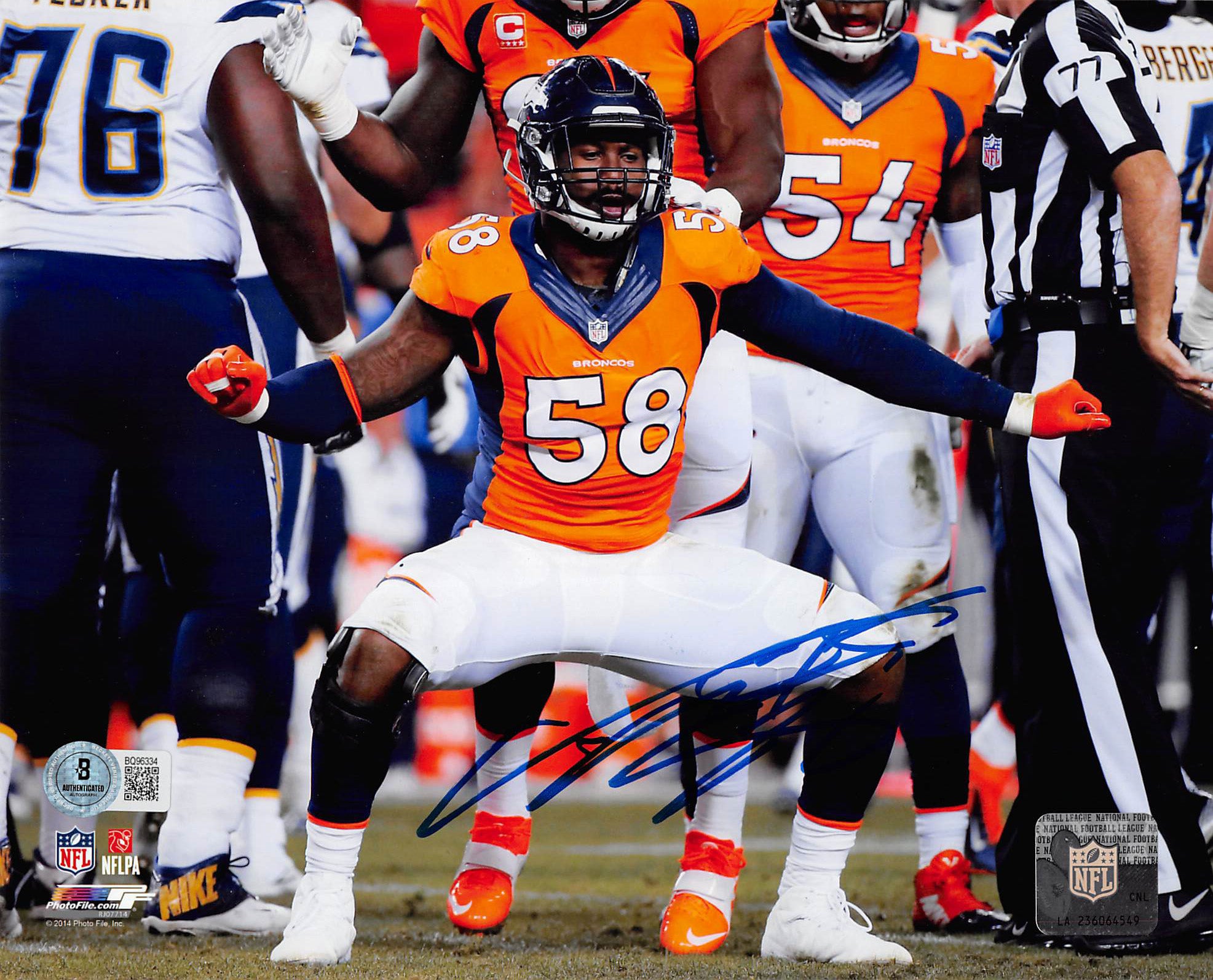 Broncos Von Miller Authentic Signed 8x10 Photo Autographed BAS #BQ96334
