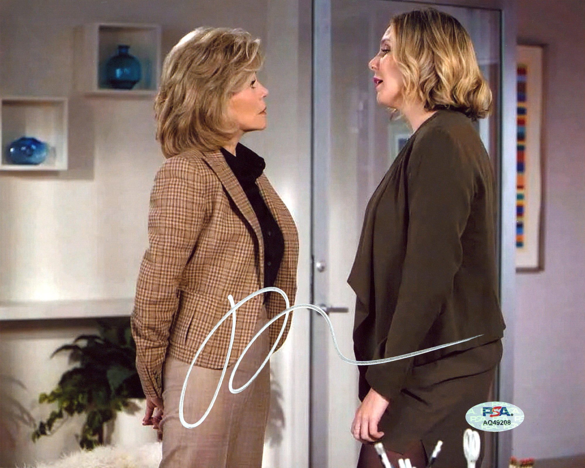 June Diane Raphael Grace & Frankie Authentic Signed 8x10 Photo PSA/DNA #AQ49208