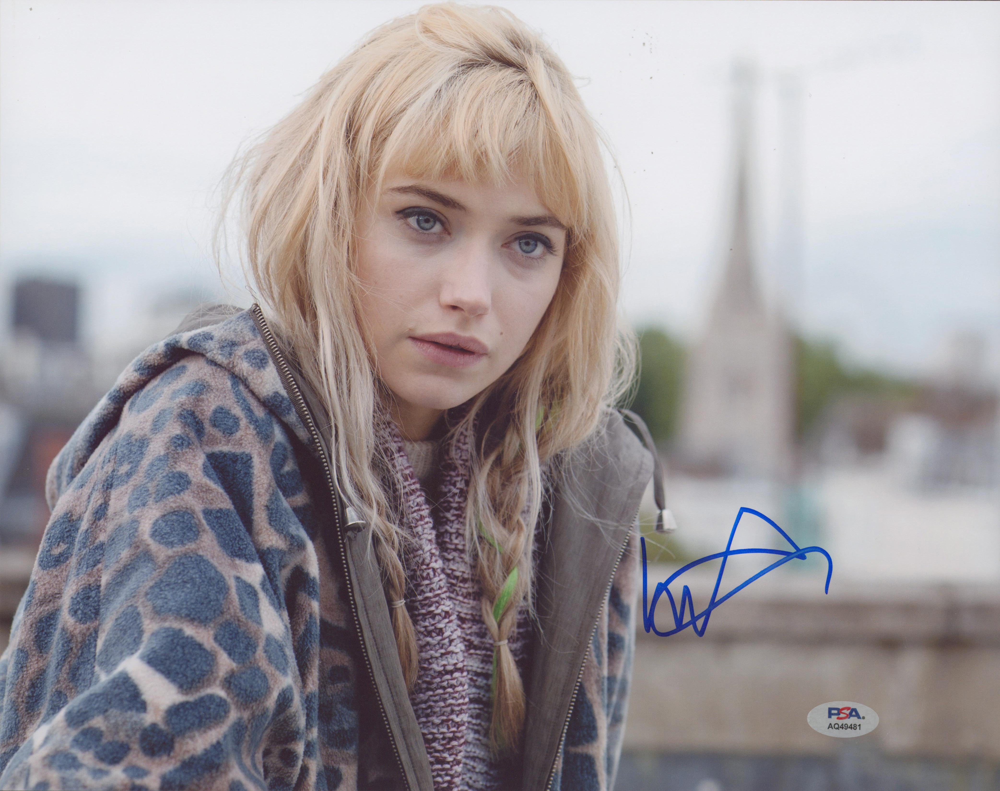 Imogen Poots All Of You Authentic Signed 11x14 Horizontal Photo PSA/DNA #AQ49481