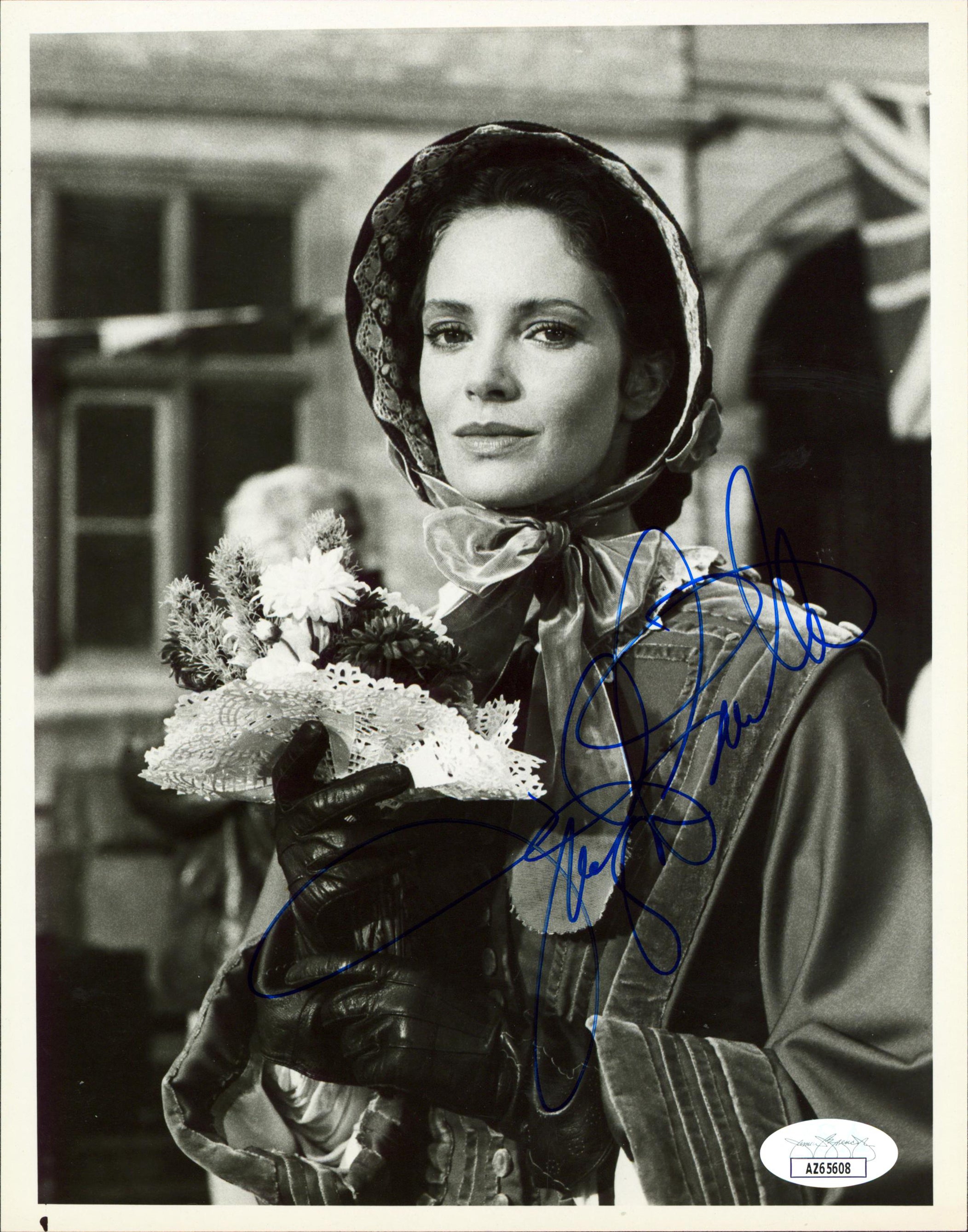 Jaclyn Smith Florence Nightingale Authentic Signed 8x10 Photo JSA #AZ65608