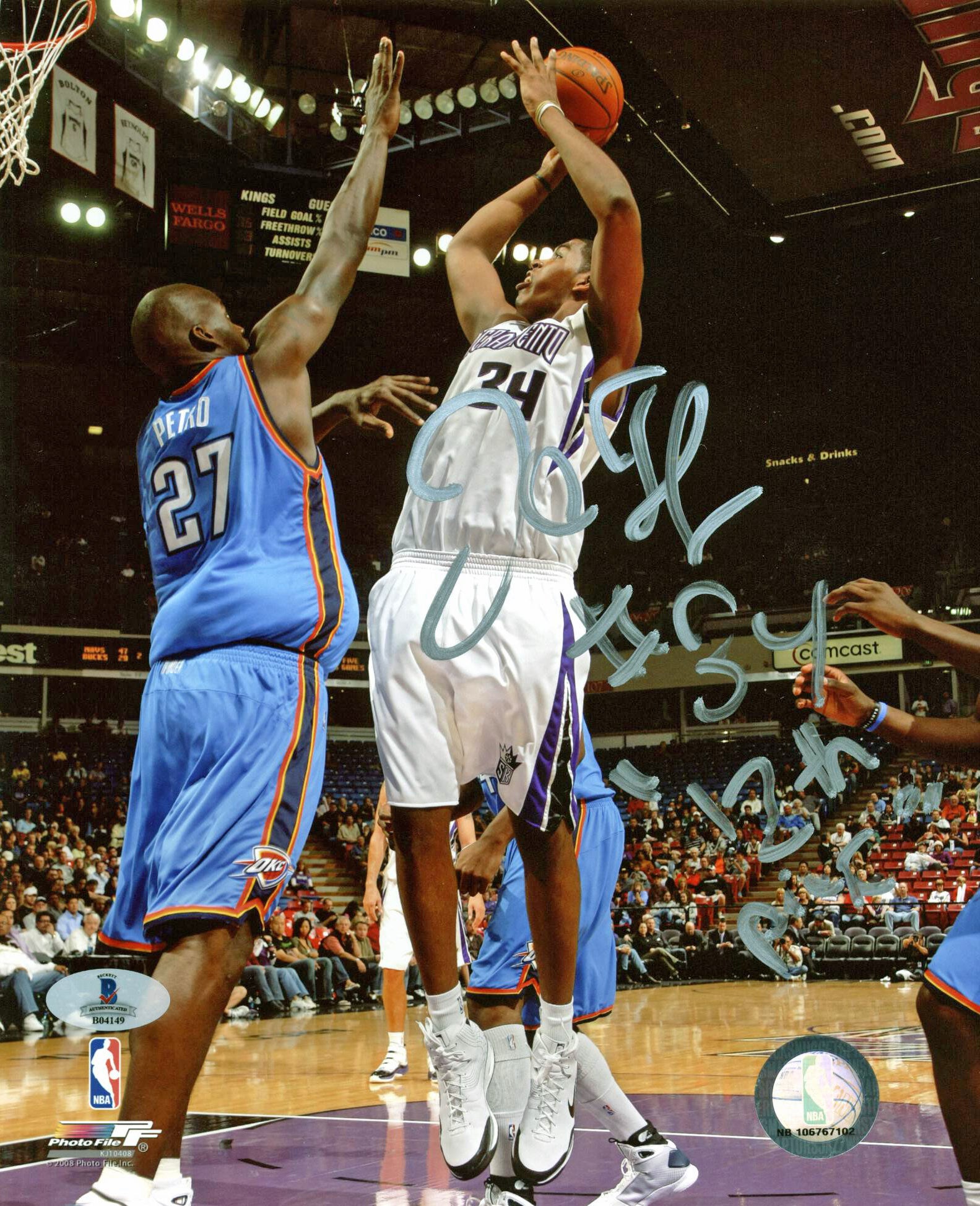 Kings Jason Thompson Authentic Signed 8X10 Photo Autographed BAS #B04149