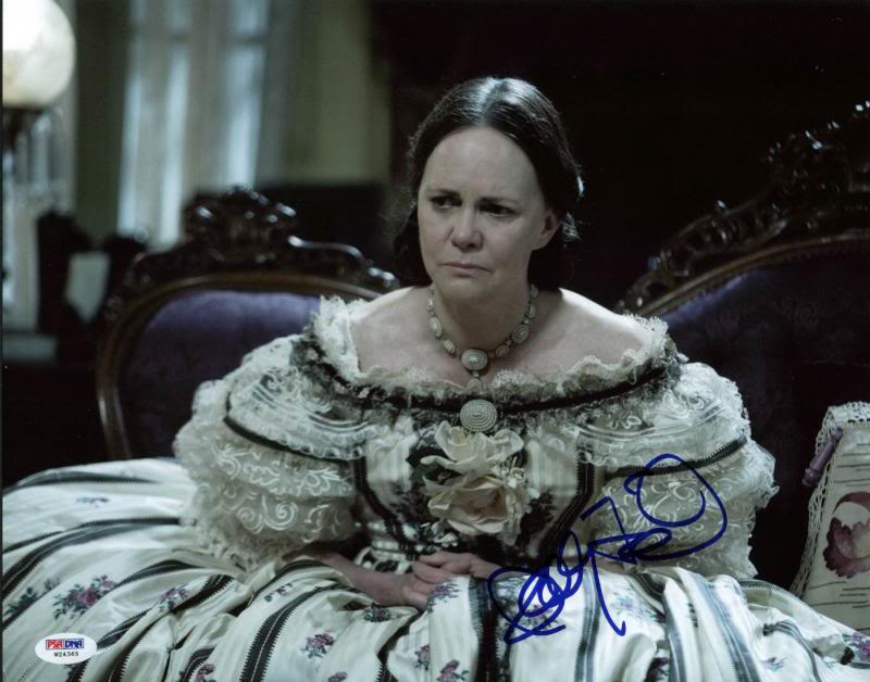 Sally Field Lincoln Signed Authentic 11X14 Photo Autographed PSA/DNA #W24365