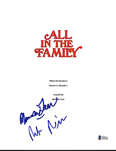 Norman Lear & Rob Reiner All In The Family Signed TV Script Cover BAS #F69127