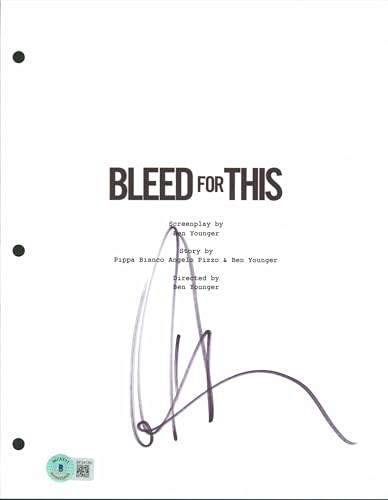 Aaron Eckhart Authentic Signed 8.5x11 Bleed For This Script Cover BAS #BF24180