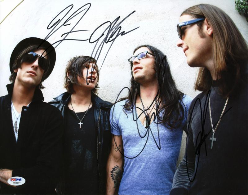 Kings Of Leon (4) Followill Brothers Signed Authentic 11X14 Photo PSA #W04367