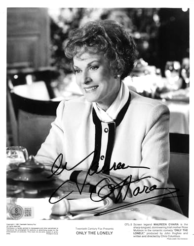 Maureen O'Hara Only The Lonely Authentic Signed 8x10 Photo BAS #BN29140