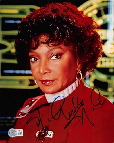 Nichelle Nichols Star Trek Authentic Signed 8x10 Photo Autographed BAS #BN29229