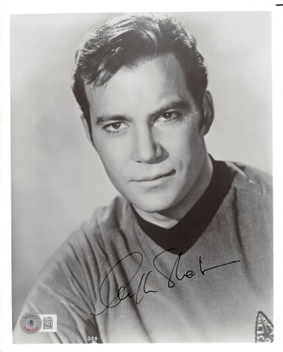 William Shatner Star Trek Authentic Signed 8x10 Photo Autographed BAS #BL44666