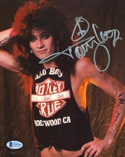 Tommy Lee Motley Crue Authentic Signed 8x10 Photo Autographed BAS #U14745