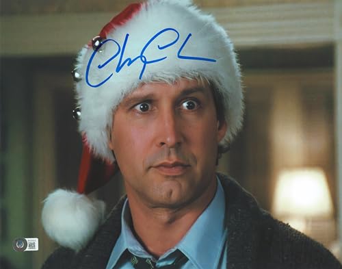 Chevy Chase Christmas Vacation Signed 11x14 Closeup w/ Santa Hat Photo BAS Wit 1