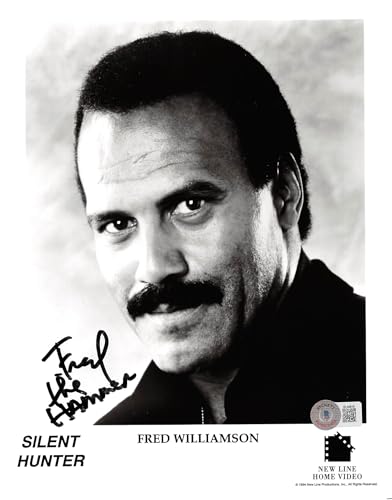 Fred Williamson Silent Hunter "The Hammer" Signed 8x10 Photo BAS #BL44816
