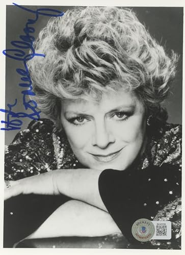 Rosemary Clooney White Christmas Authentic Signed 5x7 Photo BAS #BK43339