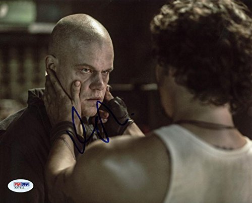 Matt Damon Elysium Signed Authentic 8X10 Photo Autographed PSA/DNA #X27111