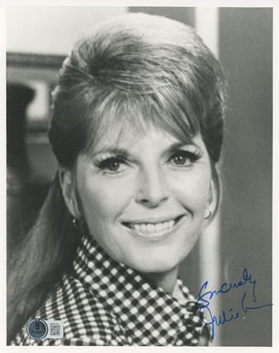 Julie London Emergency! Authentic Signed 8x10 Photo Autographed BAS #BM03445