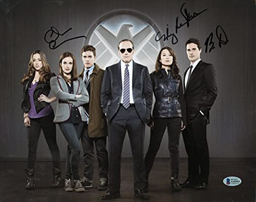 Agents of SHIELD (3) Gregg, Dalton & Wen Signed 11x14 Photo BAS #AA03921