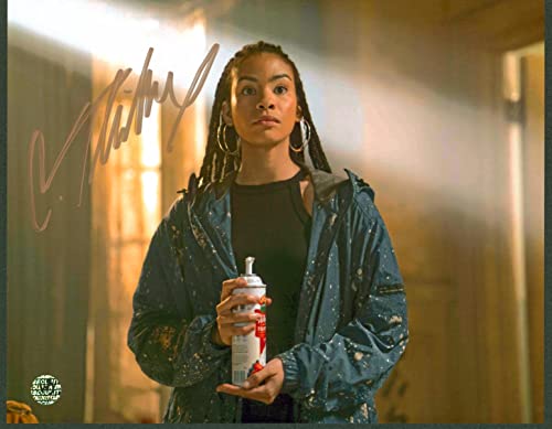 Clarissa Thibeaux The Runaways Authentic Signed 8x10 Photo Wizard World 3