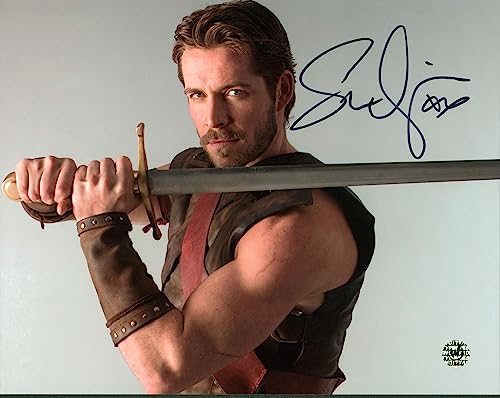 Sean Maguire Once Upon a Time Authentic Signed 8x10 Photo Wizard World #010282