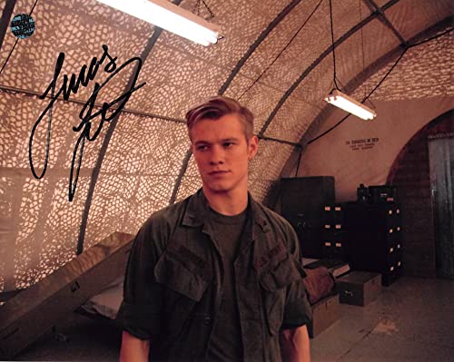 Lucas Till MacGyver Authentic Signed 8x10 Photo Autographed Wizard World