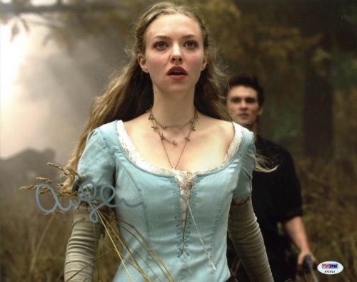 Amanda Seyfried Red Riding Hood Signed Authentic 11X14 Photo PSA/DNA #P72513