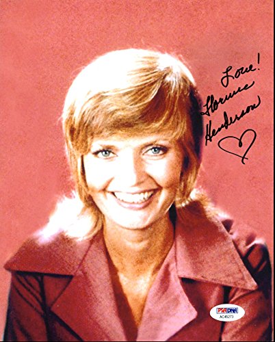 Florence Henderson The Brady Bunch Authentic Signed 8X10 Photo PSA/DNA #AC45273