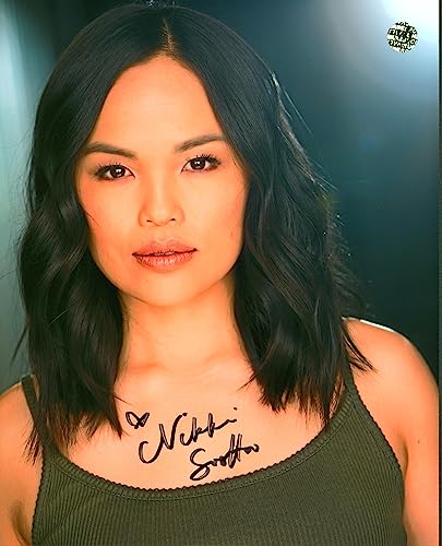 Nikki Soohoo Stick It Authentic Signed 8x10 Photo Autographed Wizard World 1
