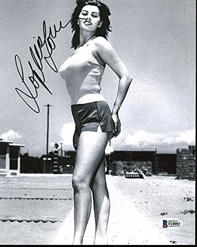 Sophia Loren Authentic Signed 8x10 Sexy Photo Autographed BAS #F24003