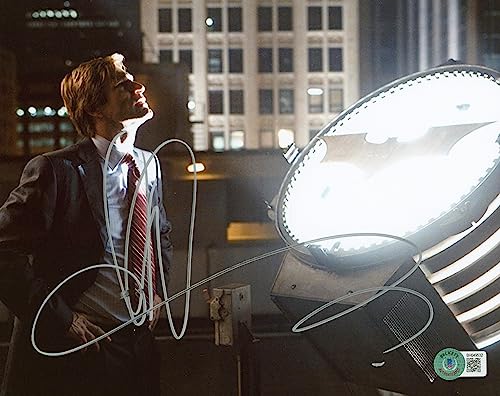Aaron Eckhart Batman The Dark Knight Authentic Signed 8x10 Photo  BAS #BH049532
