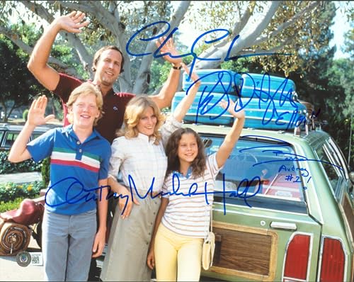 Vacation (4) Chase, D'Angelo, Hall & Barron Signed 11x14 Photo BAS Wit #WZ76208