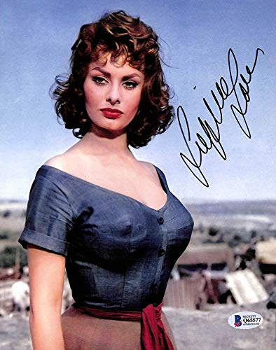 Sophia Loren The Pride and the Passion Authentic Signed 8x10 Photo BAS #Q65577