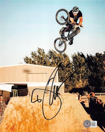 T. J. Lavin The Challenge Authentic Signed 8x10 Photo BAS #BK43947