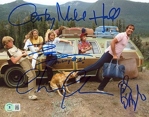 Vacation (4) Chase, D'Angelo, Hall & Barron Signed 8x10 Photo BAS Wit #W772288