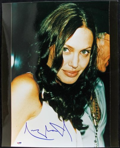 Angelina Jolie Signed Authentic 16X20 Photo Autographed PSA/DNA #I85725