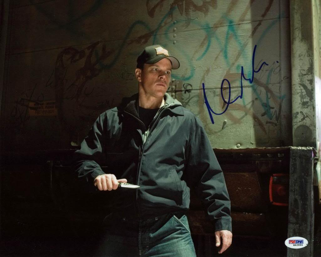Matt Damon The Departed Signed Authentic 11X14 Photo Autographed PSA/DNA #M42894