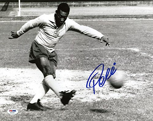 Pele Brazil Soccer Signed Authentic 11X14 Photo Autographed PSA/DNA #Y21223